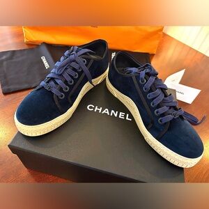 CHANEL Navy and Cream blue velvet sneakers